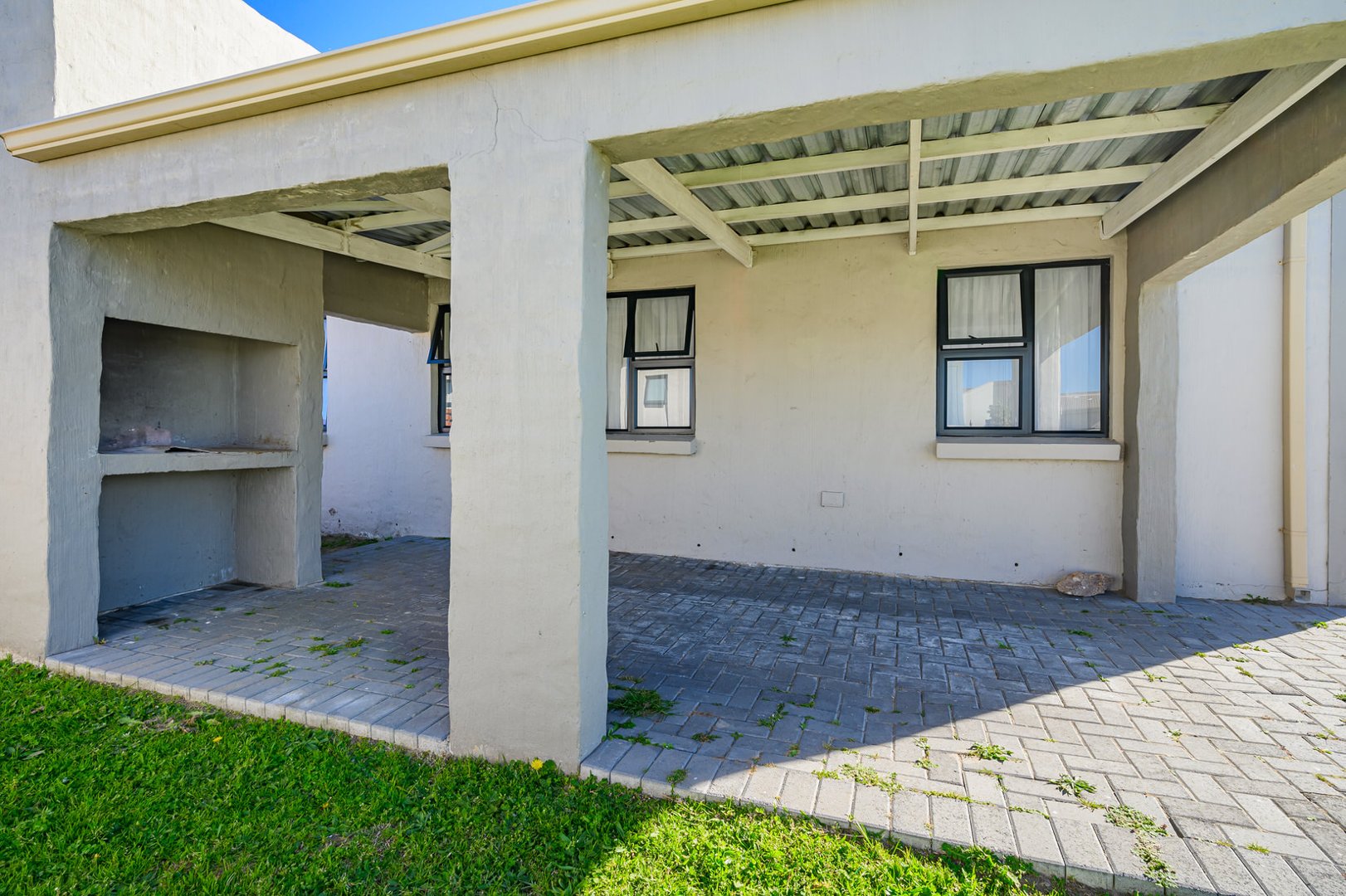 3 Bedroom Property for Sale in Parsonsvlei Eastern Cape